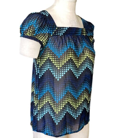 Ann Taylor Sheer Short Sleeve Top XS Colorful Chevron Dot  Print #221B - Picture 3 of 7